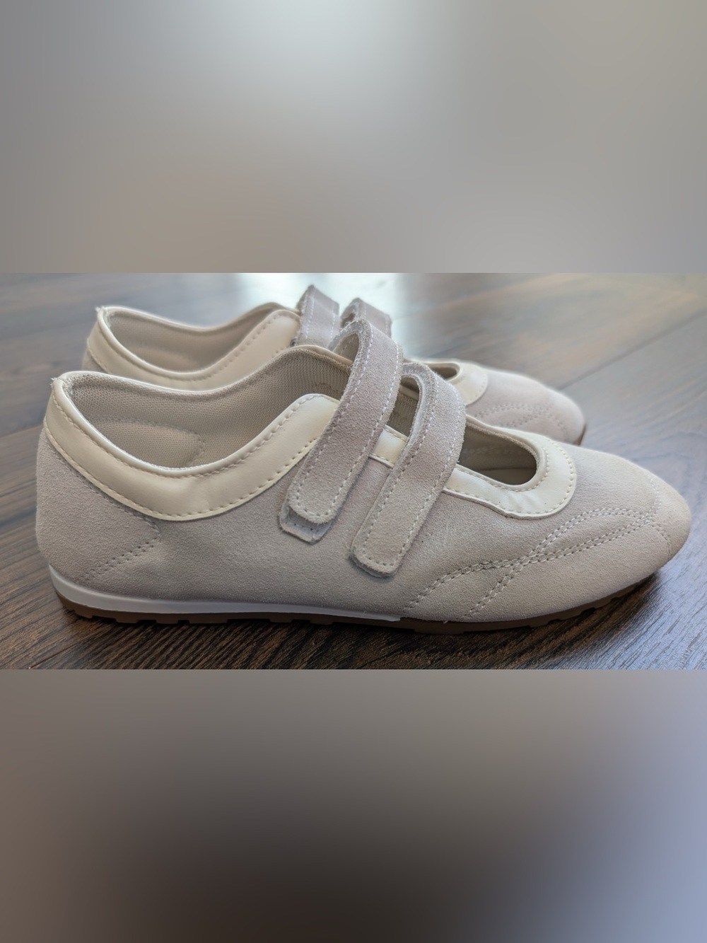 Dolce Vita Women’s Swan Mary Jane Sneaker Gray Suede Size 8